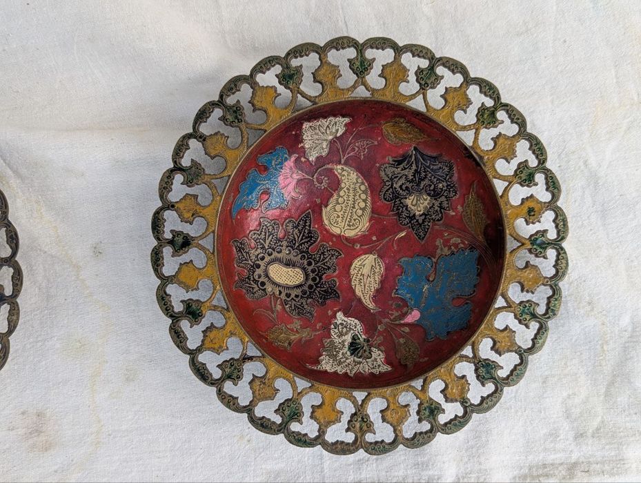 Продам винтажные латунные тарелки