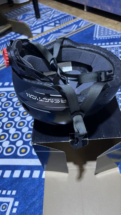 Продаю шлем детский Reaction