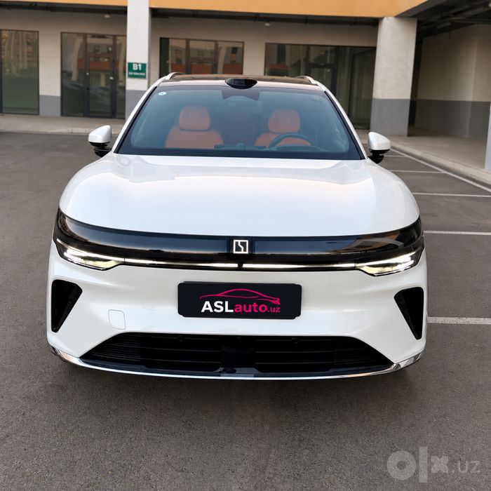 Zeekr 7X RWD 2025 yil