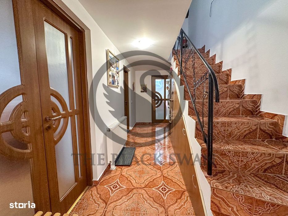 Casa cu 5 camere de vanzare l Cocorastii Colt - Prahova l Comision 0%