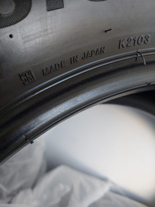 Шины Bridgestone 235/55/19