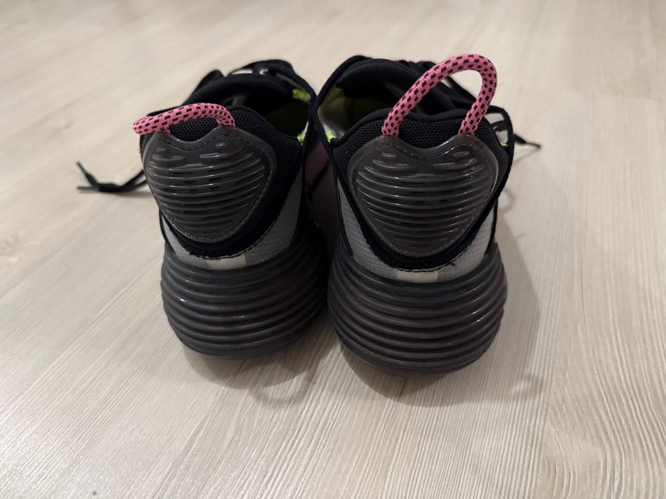 Nike Air Max 2090