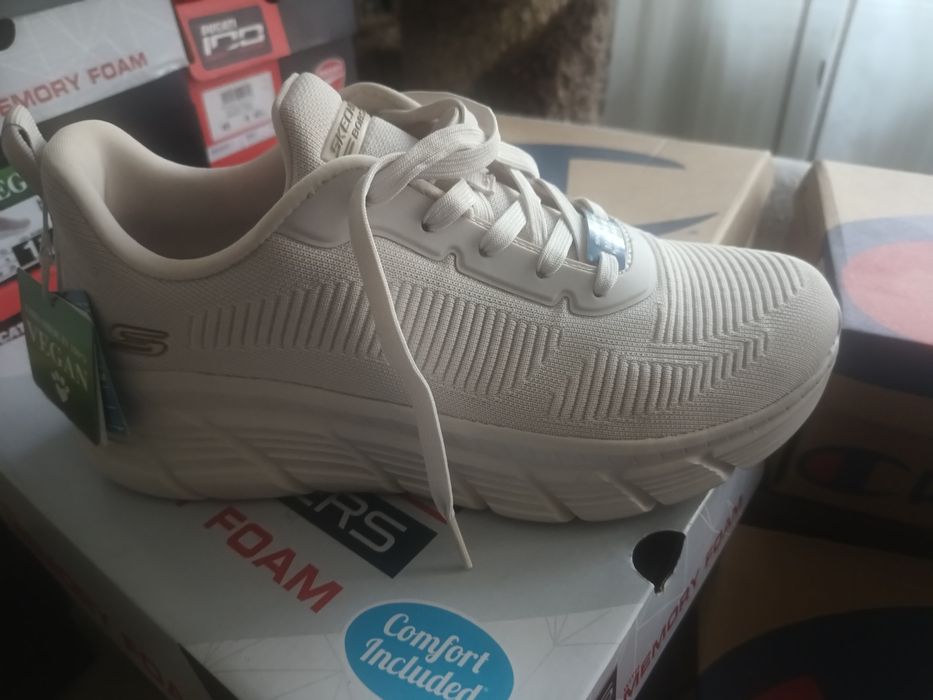 Adidași Skechers originali