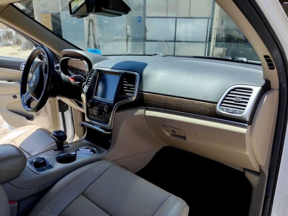 Jeep Grand Cherokee Limited 3,6pentastar