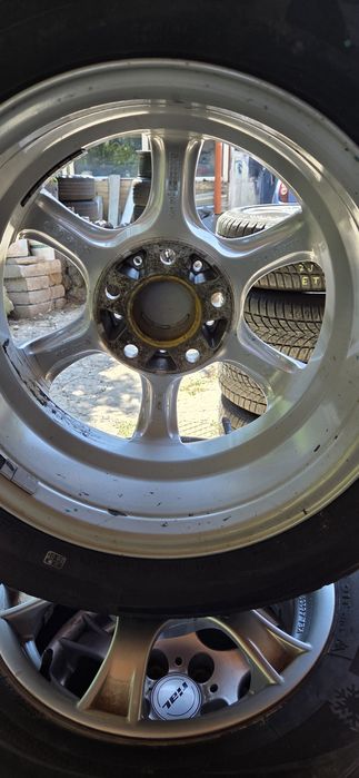 Nissan Джанти RIAL със зимни гуми 195/65/15 6,5J×15 ET45 5×114,3 ЦО66