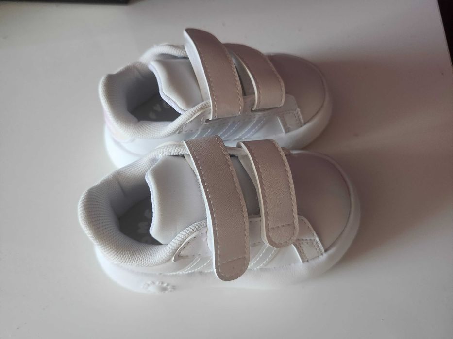 Adidas/Nike Оригинални маратонки