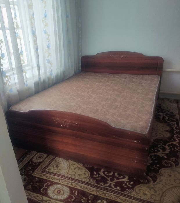 двухспальный кровать