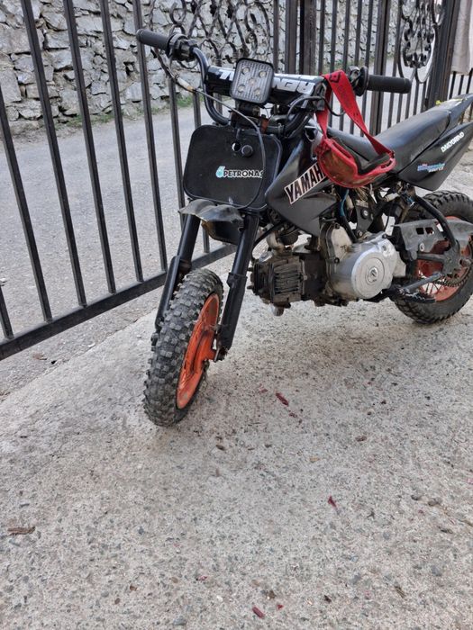 vand cross 110cc,stare buna are nevoie de baterie