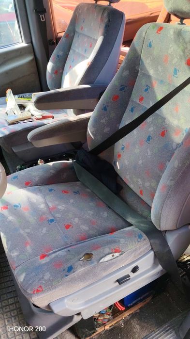 Vand scaune mercedes v class si alte piese din dezmembrare