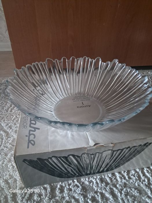 Продам фруктовницу