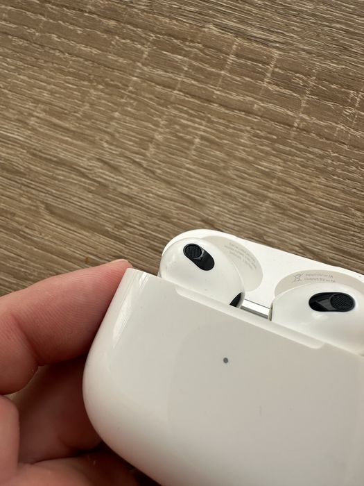 AirPods 3 MagSafe