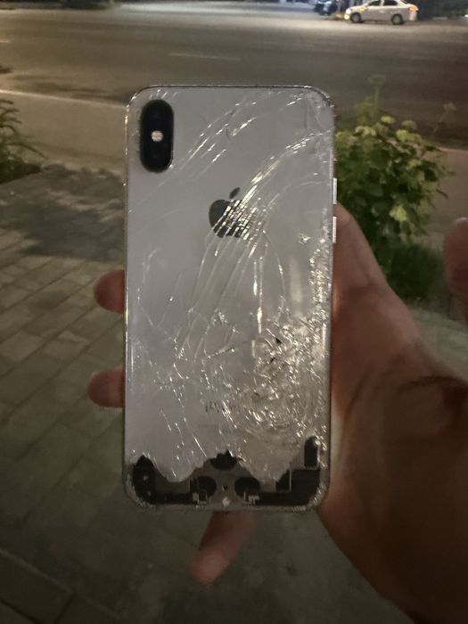 продам iphone X