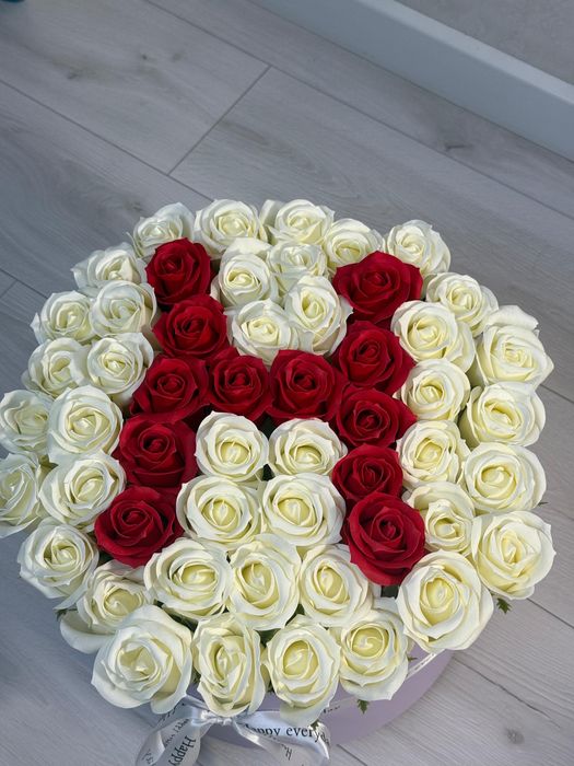 101 роза Алматы . Мыльные розы