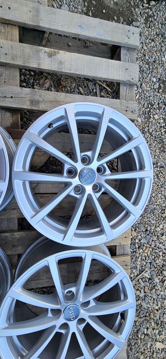Jante R17 Original Audi A6 C8 K8 7.5Jx17 H2 Et.36 4K0 601 025 A5 A6 A7 Vw Passat Golf Skoda Seat Sharan Alambra