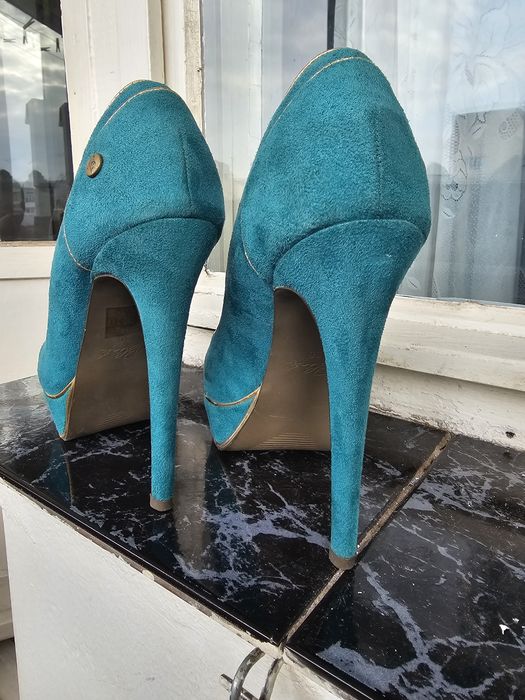 Pantofi de damă cu toc