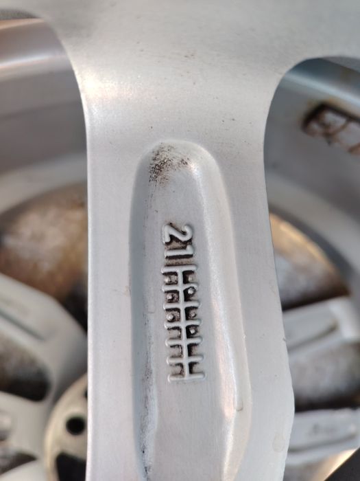 Почти нови CMS 17-5x112 ET40 7j Mercedes E class W213