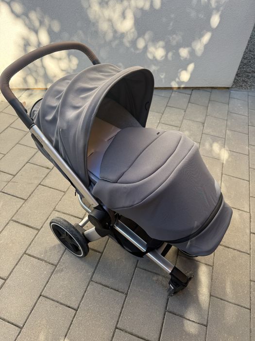 Carucior Joolz Hub + 3 in 1 ( landou, adaptor scoica, suport coffee, husa iarna)