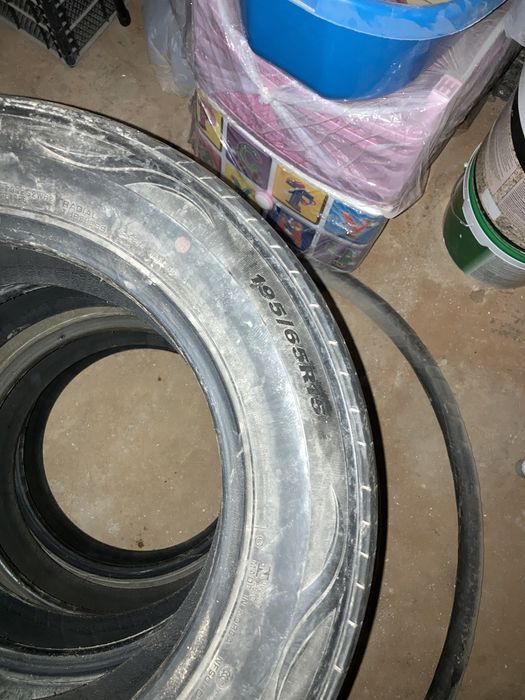 шины 195-65-R15 авто