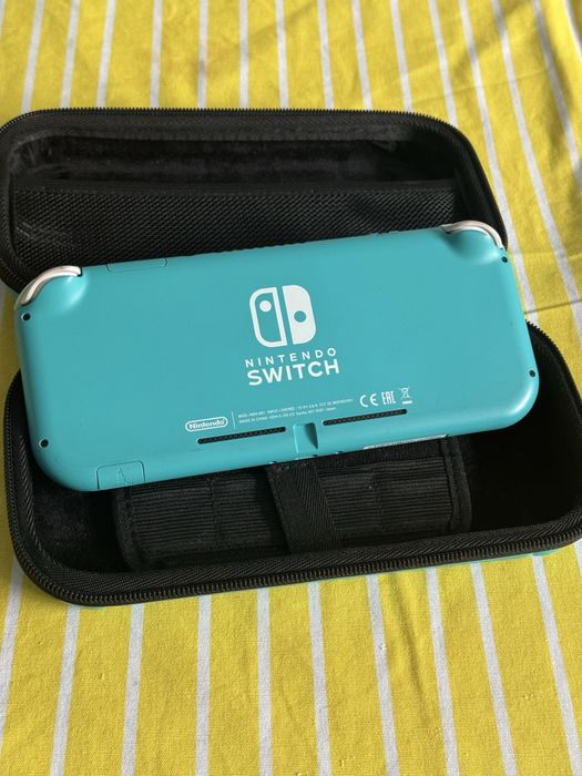 Продам Nintendo Switch Lite