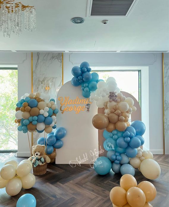 Decor Baloane si  aranjament cristelnita  Pitesti !