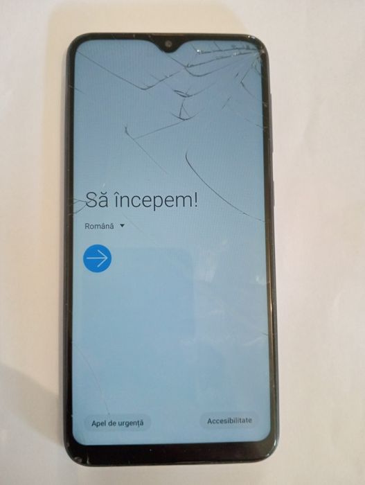 Se vând doua telefoane perfect funcționale dar cu ecran spart