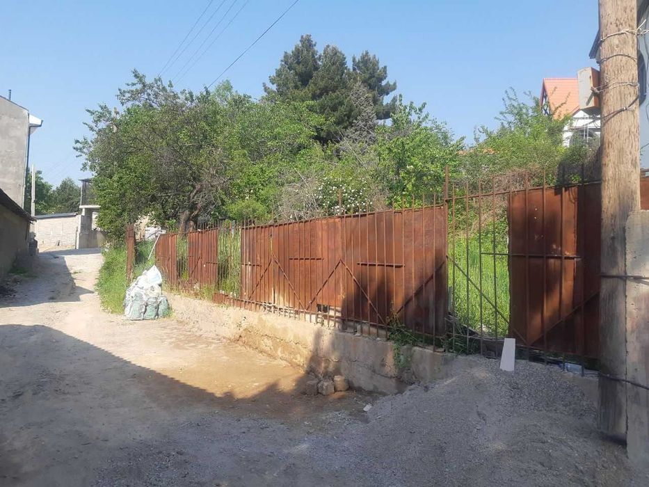 Чарвак,Продаётся дачный участок 6 соток