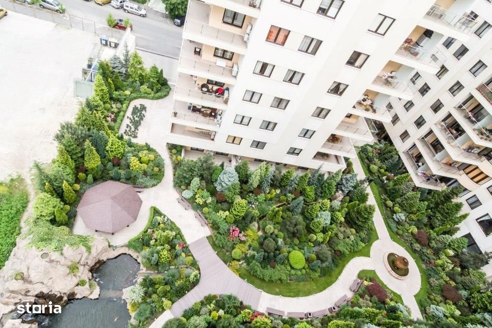Triplex spectaculos cu 5 camere si terasa, in Herastrau!