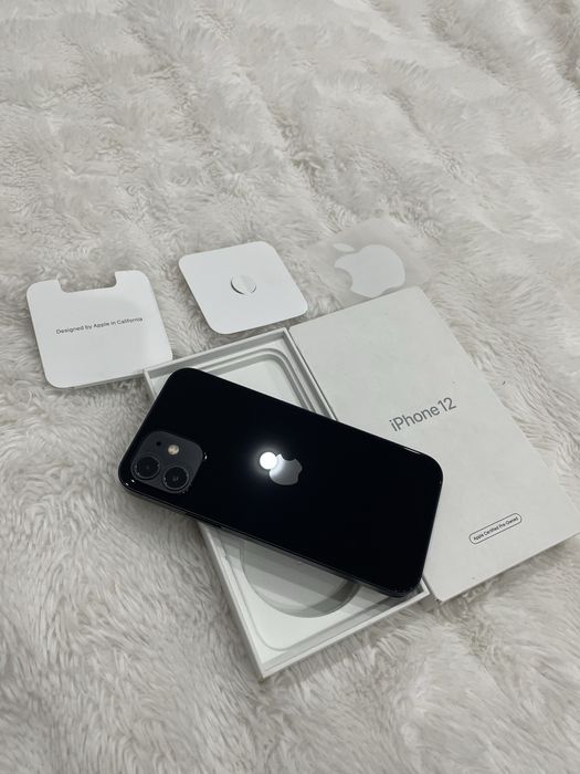 iPhone 12 идеальном состоянии продам
