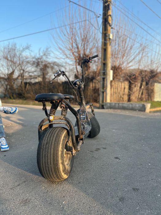 Vând scuter electric