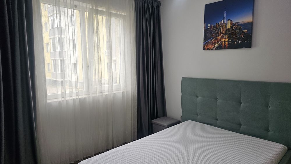Apartament de închiriat