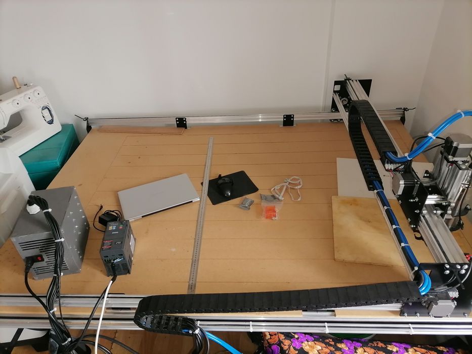 Фрезерный+лазерный станок чпу.