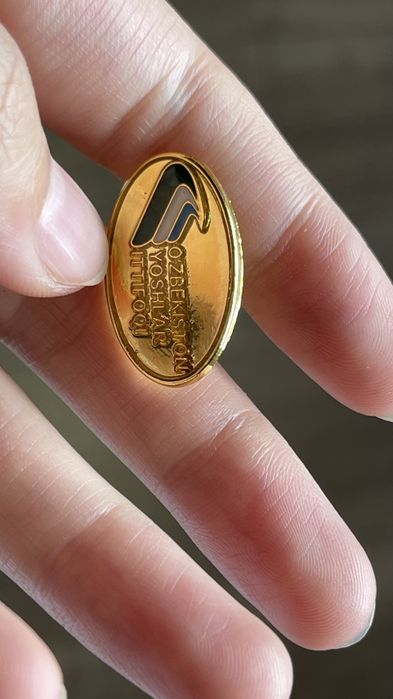 Нагрудные значки, медали, ордена