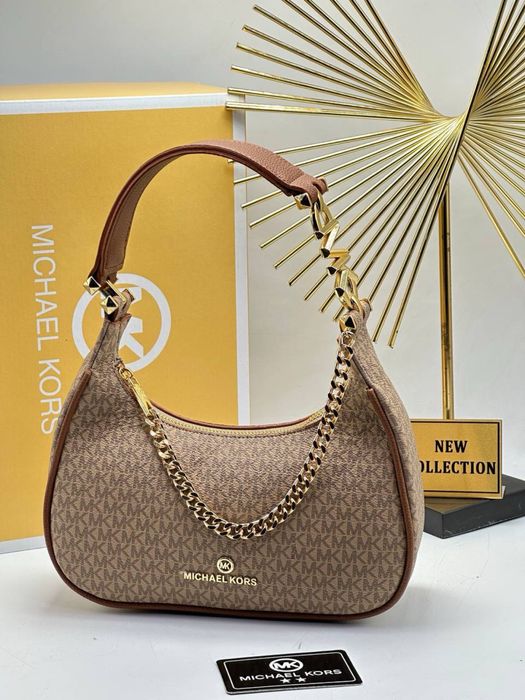 Geanta Michael Kors Noua !!! Dimensiuni 26/14 !!!
