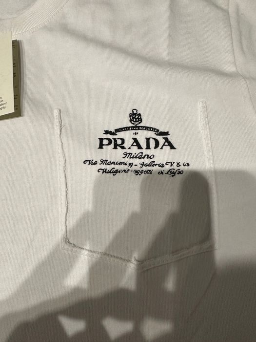 Оригинална тениска Prada