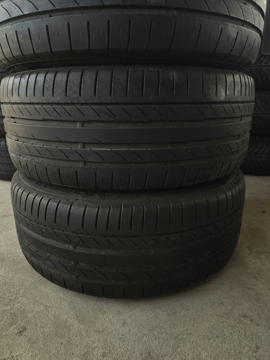 4 Броя 235/50/18 Continental 2x6,6mm 2x5,5mm