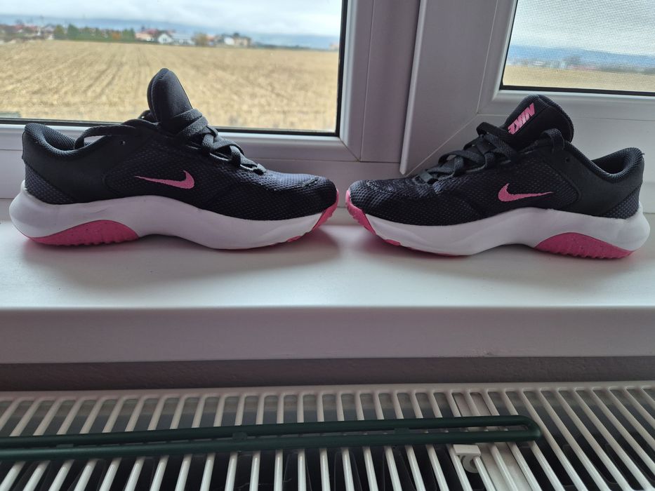 Pantofi fitness Dama NIKE Legend Essential 3