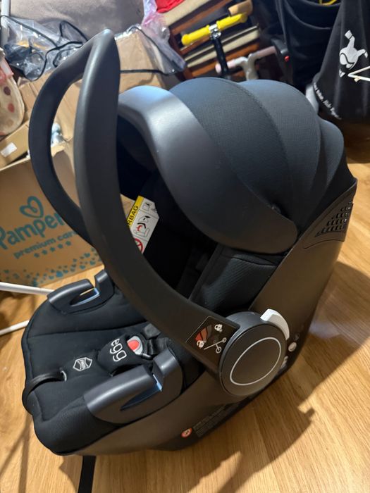 Стол за кола egg i-size