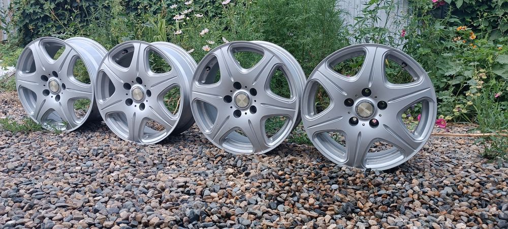 Продам комплект дисков  привозные