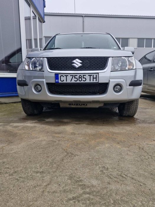 Лек автомобил Suzuki Vitara