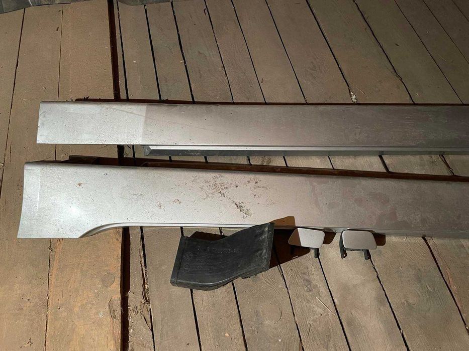 Оригинални брони за bmv е60 530 D 2005г.