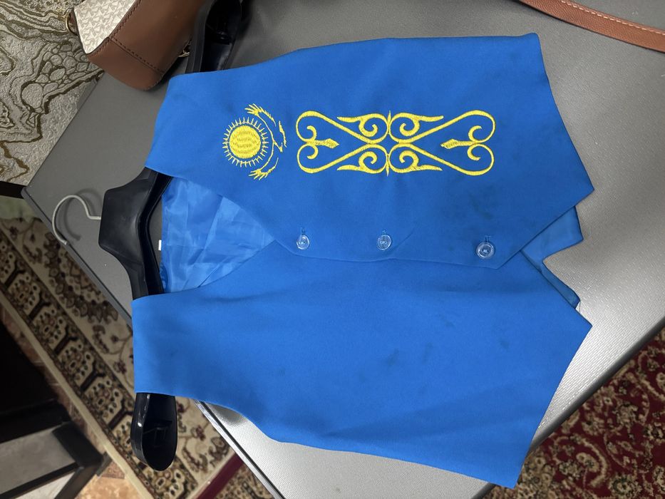 Национальная желетка