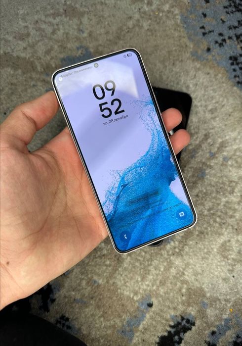 Samsung galaxy s22 5G 8/256gb holati xarxil