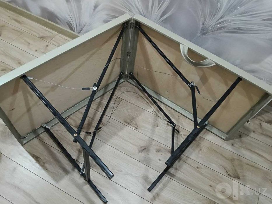 Кушетка для мастеров по наращиванию ресниц