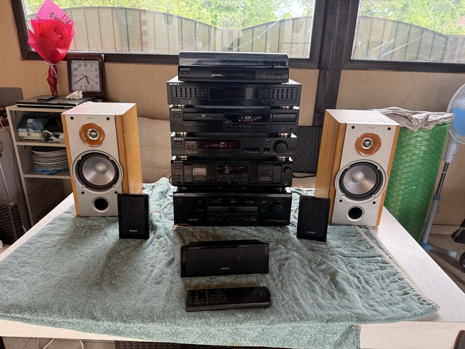Linie sony cu boxe si telecomanda