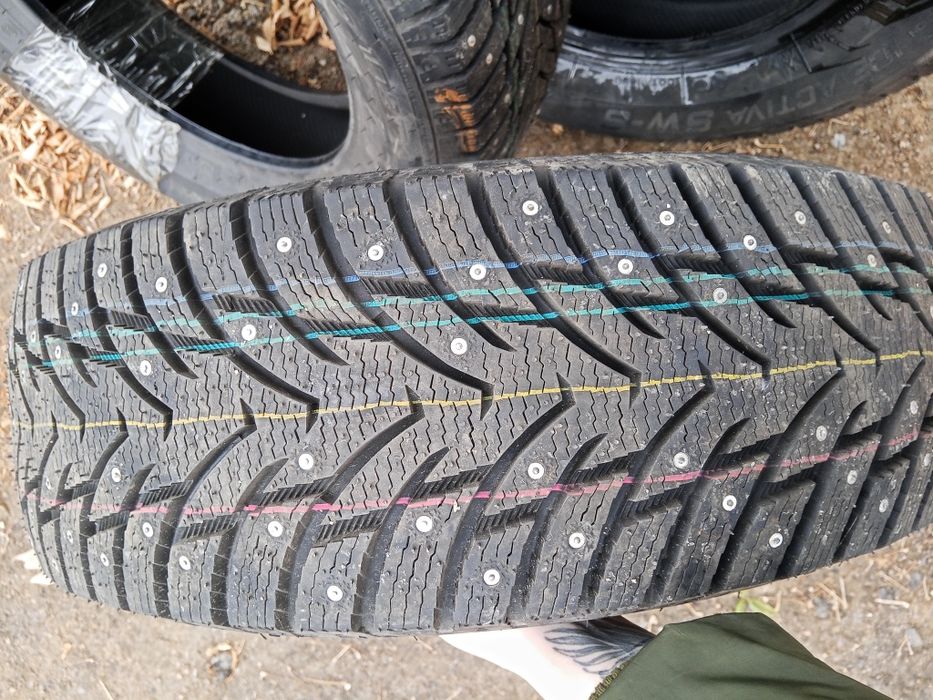 Продам шины новые