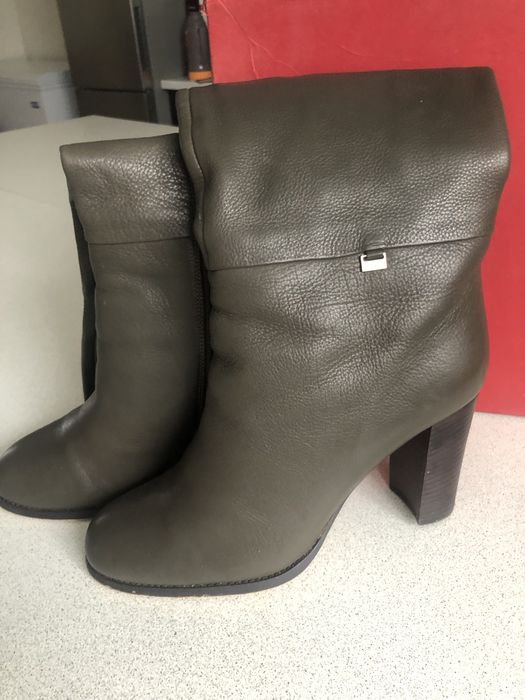 Срочно продам сапоги