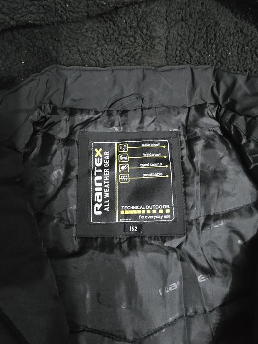 Пролетно яке с полар