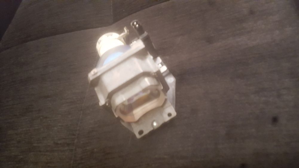 LMP-E191 лампа за проектор