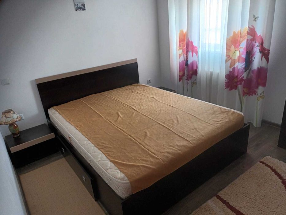 Apartament de inchiriat