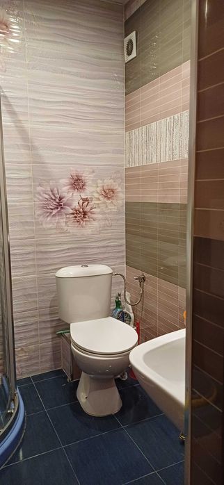 Дава се под наем Тристаен апартамент в София, Център - 120 кв.м за 867 € - Снимка #5